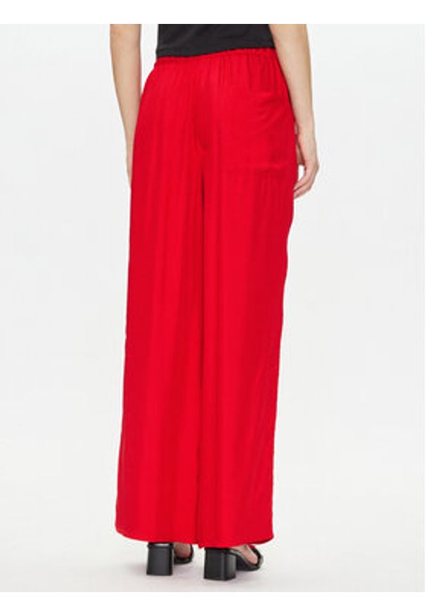 Calvin Klein Spodnie materiałowe LV044B932G Czerwony Wide Leg. Kolor: czerwony. Materiał: wiskoza