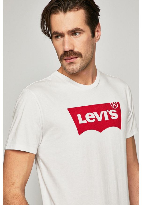 Levi's® - Levi's - T-shirt Graphic. Okazja: na spotkanie biznesowe. Kolor: biały. Wzór: nadruk. Styl: biznesowy