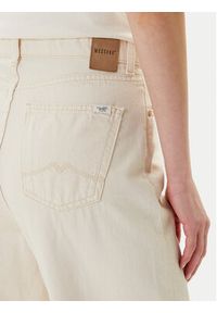 Mustang Jeansy Luise 1016209 Écru Wide Fit. Kolor: kremowy #3