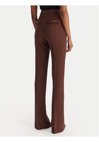 Elisabetta Franchi Spodnie materiałowe PA-141-57E2-V420 Brązowy Regular Fit. Kolor: brązowy. Materiał: syntetyk #2