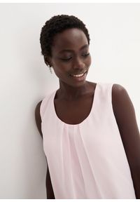 bonprix - Top bez rękawów. Kolor: różowy. Długość rękawa: bez rękawów. Styl: elegancki #2