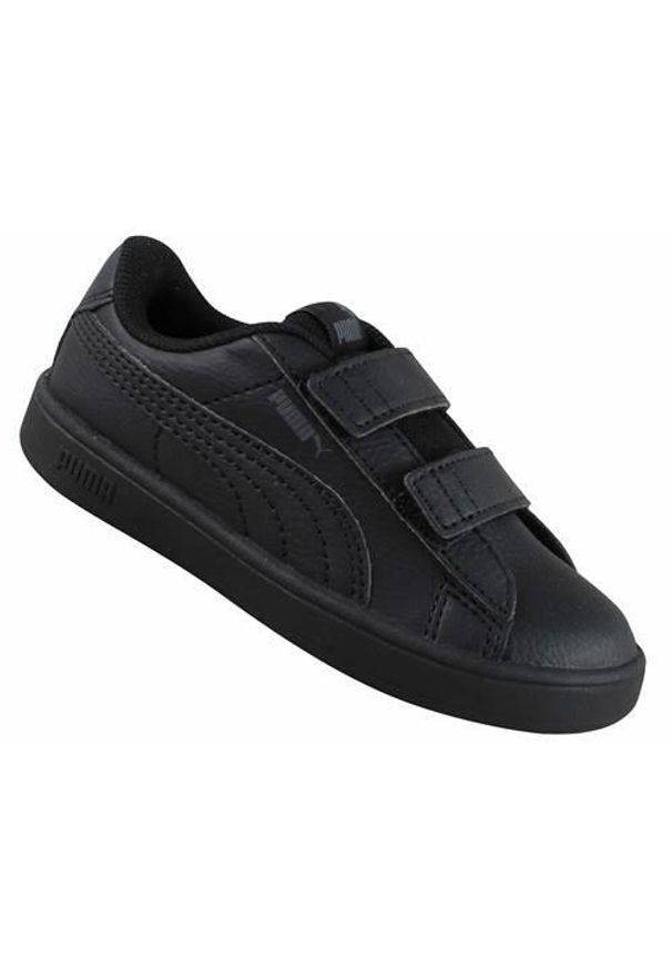 Puma Buty Rickie Classic V Inf 39425411. Kolor: czarny. Materiał: syntetyk, materiał. Szerokość cholewki: normalna. Sport: turystyka piesza