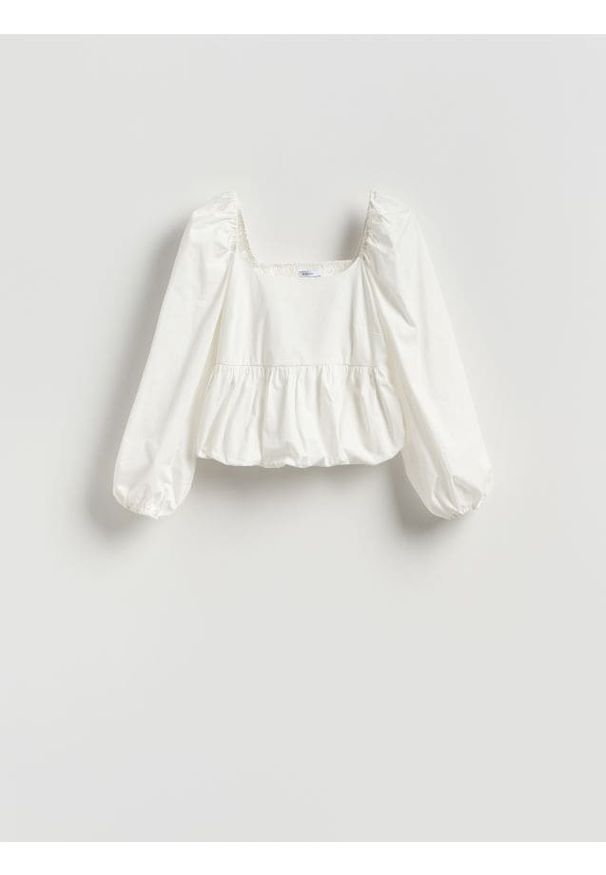 Reserved - Bluzka z bawełny - biały. Kolor: biały. Materiał: bawełna. Wzór: gładki. Styl: klasyczny