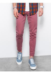 Ombre Clothing - Spodnie męskie chinosy SLIM FIT - jasnobordowe P1059 - XXL. Okazja: na co dzień. Kolor: czerwony. Materiał: bawełna, tkanina, elastan. Styl: casual #4