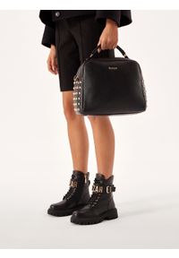 Kazar - Duża skórzana torebka typu kuferek. Kolor: czarny. Wzór: aplikacja. Materiał: skórzane. Styl: elegancki, rockowy, klasyczny #4