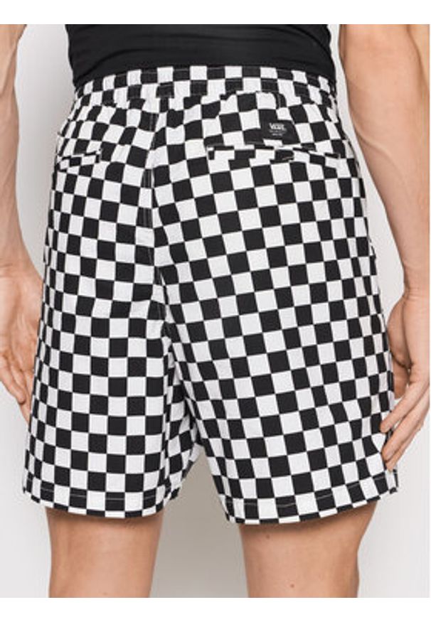 Vans Szorty sportowe Range VN0A5FKD Biały Relaxed Fit. Kolor: biały. Materiał: bawełna. Styl: sportowy