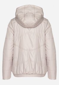 Born2be - Beżowa Casualowa Kurtka z Kapturem i Ozdobnymi Sznurkami Evialinae. Okazja: na co dzień. Typ kołnierza: kaptur. Kolor: beżowy. Materiał: poliester, jeans. Styl: casual #6