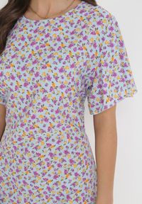 Born2be - Niebieska Pudełkowa Sukienka w Kwiaty z Falbanką Temrance. Kolor: niebieski. Wzór: kwiaty #4