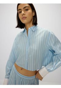 Reserved - Krótka koszula z lyocellem - jasnoniebieski. Kolor: niebieski. Materiał: bawełna. Długość: krótkie