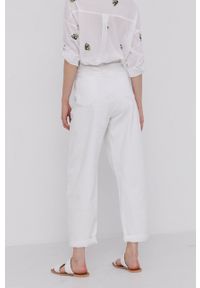 Answear Lab Jeansy damskie kolor biały high waist. Stan: podwyższony. Kolor: biały. Styl: wakacyjny #4