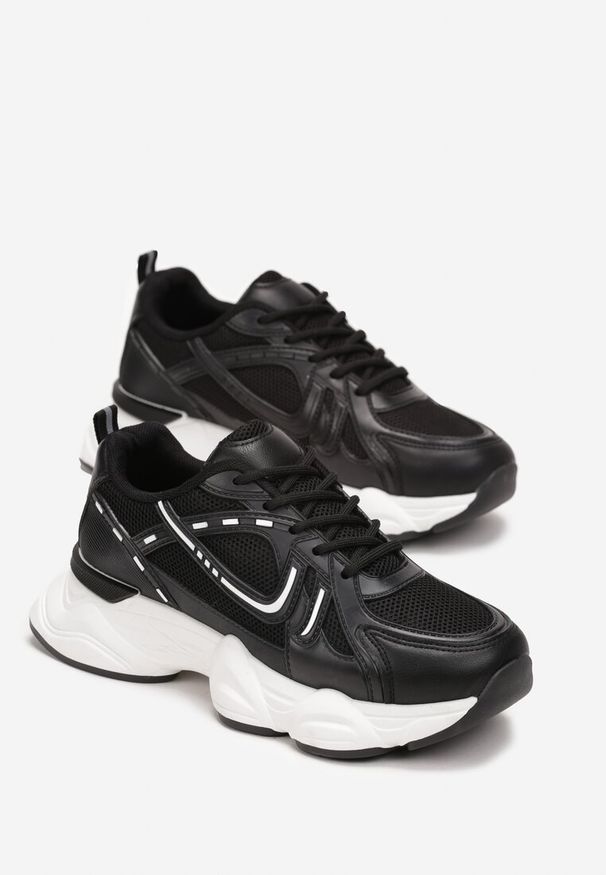 Born2be - Czarne Sneakersy na Grubej Podeszwie z Wstawkami z Siatki Genovia. Kolor: czarny