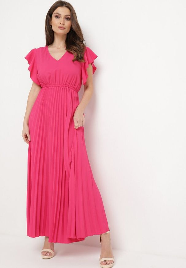 Born2be - Ciemnoróżowa Plisowana Sukienka Maxi Rozkloszowana z Luźnymi Rękawkami Serahpine. Okazja: na spacer, na imprezę, na co dzień. Kolor: różowy. Długość rękawa: krótki rękaw. Typ sukienki: proste. Styl: casual. Długość: maxi