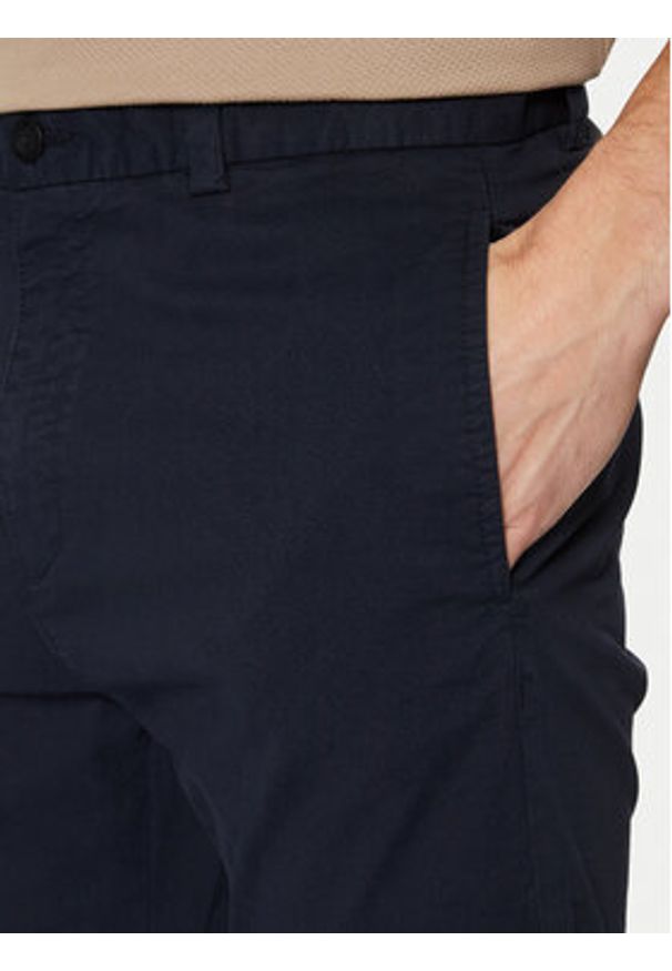 Hugo - HUGO Chinosy 50530886 Granatowy Slim Fit. Kolor: niebieski. Materiał: bawełna