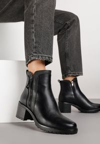 Born2be - Czarne Klasyczne Botki na Słupku z Ozdobnym Suwakiem Fesonea. Okazja: na co dzień. Zapięcie: zamek. Kolor: czarny. Materiał: jeans, dzianina. Obcas: na słupku. Styl: klasyczny #5