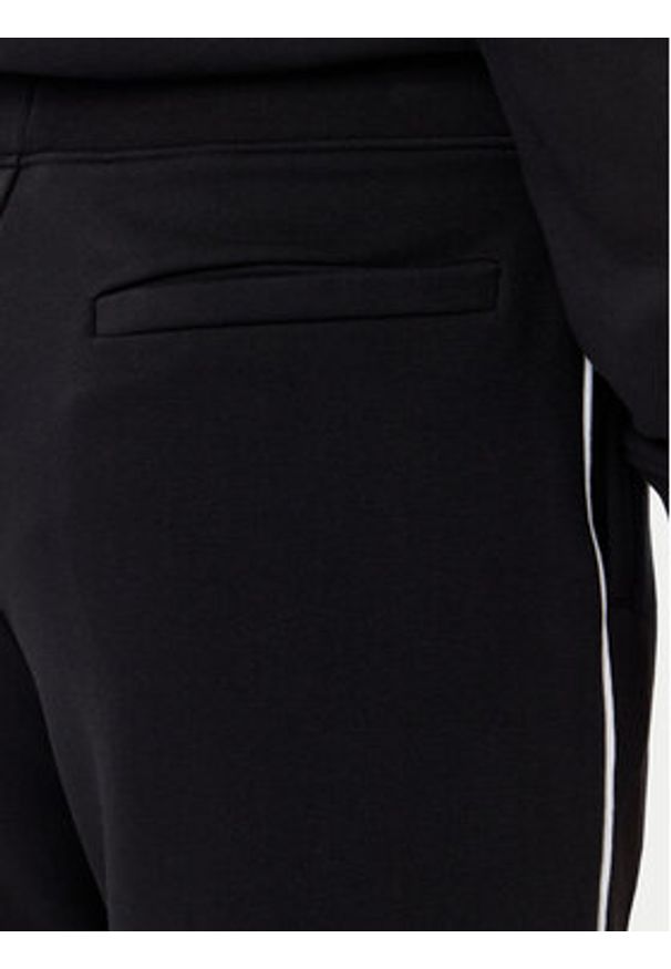 Karl Lagerfeld - KARL LAGERFELD Spodnie dresowe A2W10149 Czarny Regular Fit. Kolor: czarny. Materiał: bawełna