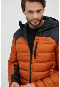 columbia - Columbia kurtka puchowa męska kolor pomarańczowy przejściowa. Okazja: na co dzień. Kolor: pomarańczowy. Materiał: puch. Styl: casual #5