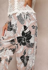 Renee - Beżowe Wiskozowe Spodnie z Gumką w Talii Gejiro. Stan: podwyższony. Kolor: beżowy. Materiał: wiskoza. Wzór: kwiaty #5