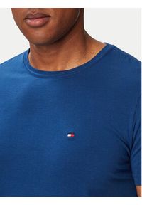 TOMMY HILFIGER - Tommy Hilfiger T-Shirt MW0MW10800 Niebieski Regular Fit. Kolor: niebieski. Materiał: bawełna #5