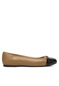 MICHAEL Michael Kors Baleriny Mandy Flat 40F5MAFP1A Beżowy. Kolor: beżowy. Materiał: skóra #1