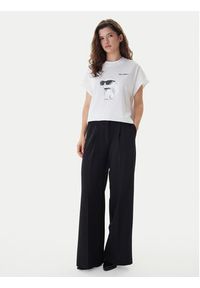 Karl Lagerfeld - KARL LAGERFELD T-Shirt A2W17115 Biały Loose Fit. Typ kołnierza: dekolt w karo. Kolor: biały. Materiał: bawełna #4