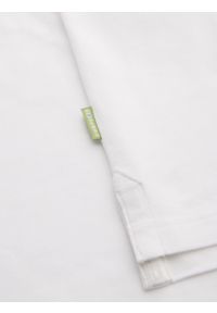 Ombre Clothing - Polo koszulka z bawełnianej dzianiny pique – ecru V7 - Rozmiar: S. Okazja: na co dzień. Typ kołnierza: polo. Materiał: bawełna, dzianina. Długość rękawa: krótki rękaw. Długość: krótkie. Wzór: haft. Styl: casual, elegancki #10
