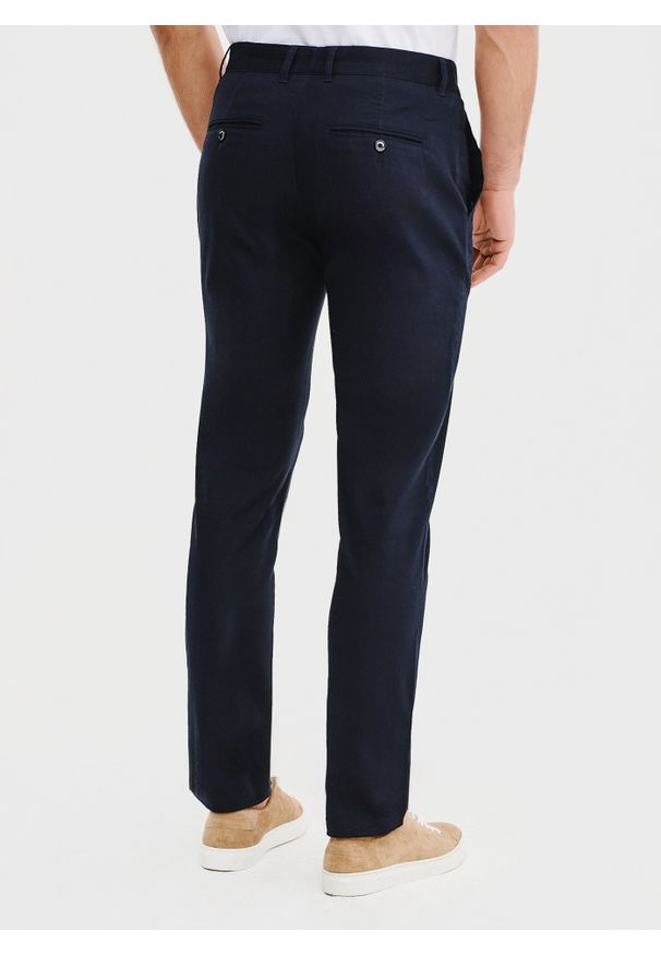 Pako Lorente - PAKO LORENTE – Spodnie męskie w kolorze granatowym. Kolor: niebieski. Materiał: bawełna, elastan. Sezon: wiosna