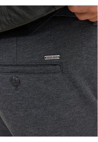 Jack & Jones - Jack&Jones Chinosy Marco 12237523 Szary Slim Fit. Kolor: szary. Materiał: syntetyk
