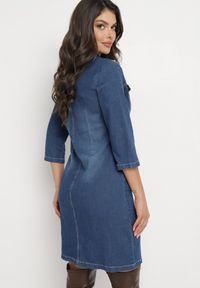 Born2be - Granatowa Jeansowa Sukienka Taliowana Baissa. Kolor: niebieski. Materiał: jeans. Długość: mini #2