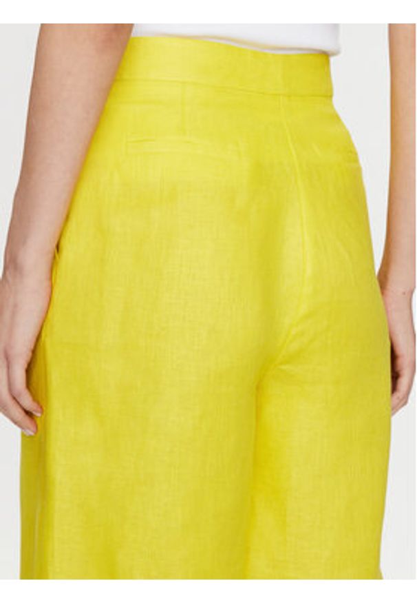 ViCOLO Szorty materiałowe TB0788 Żółty Relaxed Fit. Kolor: żółty. Materiał: len