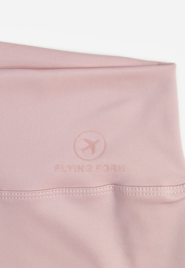 Born2be - Różowe Szorty Sportowe o Fasonie Kolarek Dill. Okazja: na co dzień. Kolor: różowy. Wzór: gładki. Styl: sportowy