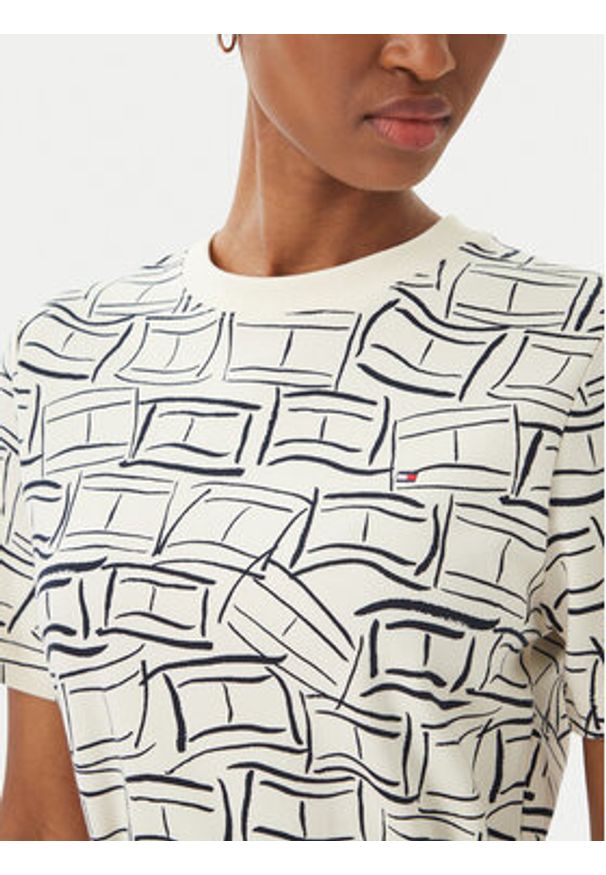 TOMMY HILFIGER - Tommy Hilfiger Sukienka codzienna WW0WW49772 Beżowy jasny Regular Fit. Okazja: na co dzień. Kolor: beżowy. Materiał: bawełna. Typ sukienki: proste. Styl: casual