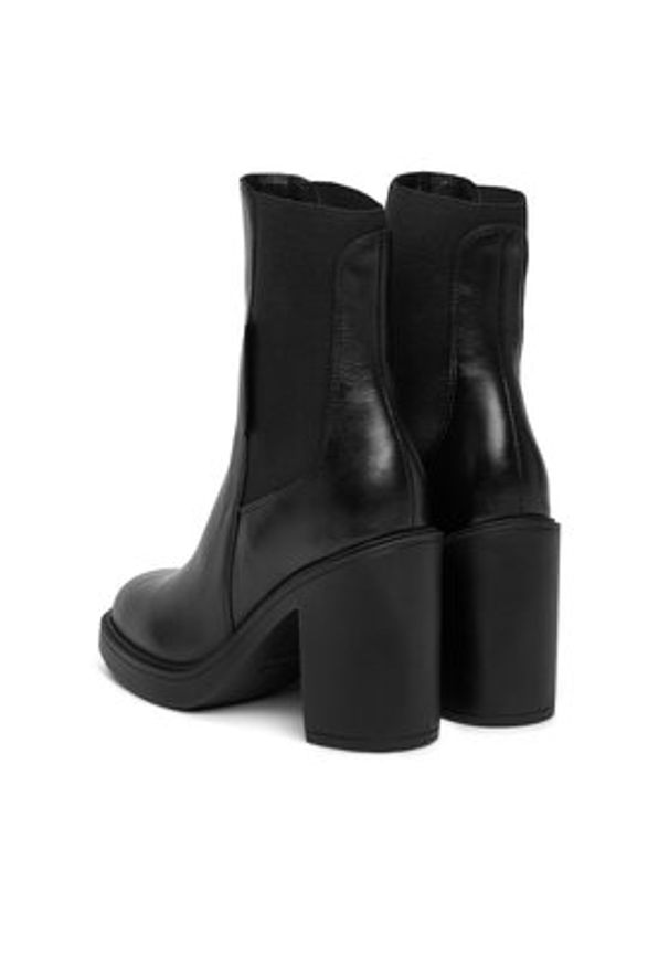 Love Moschino - LOVE MOSCHINO Botki JA2413AG0NIA0000 Czarny. Kolor: czarny. Materiał: skóra