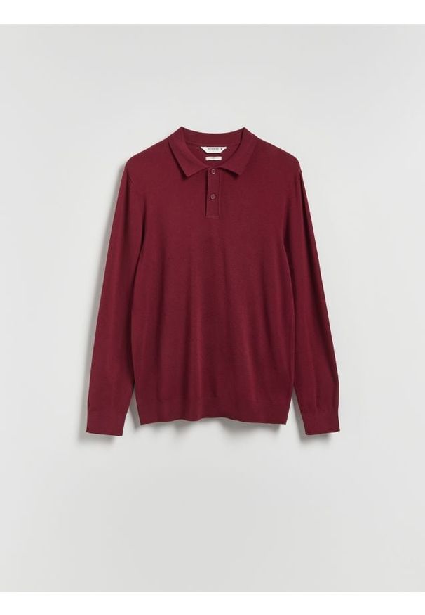 Reserved - Wiskozowy sweter polo - bordowy. Typ kołnierza: polo. Kolor: czerwony. Materiał: wiskoza