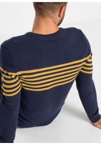 Sweter bonprix ciemnoniebieski w paski. Kolor: niebieski. Materiał: materiał, bawełna, akryl. Wzór: paski #3