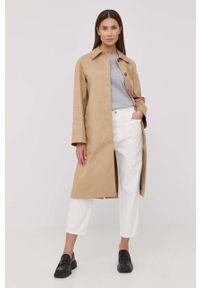 VICTORIA BECKHAM - Victoria Beckham płaszcz damski kolor beżowy przejściowy oversize. Kolor: beżowy. Materiał: tkanina. Długość rękawa: raglanowy rękaw. Wzór: gładki #6