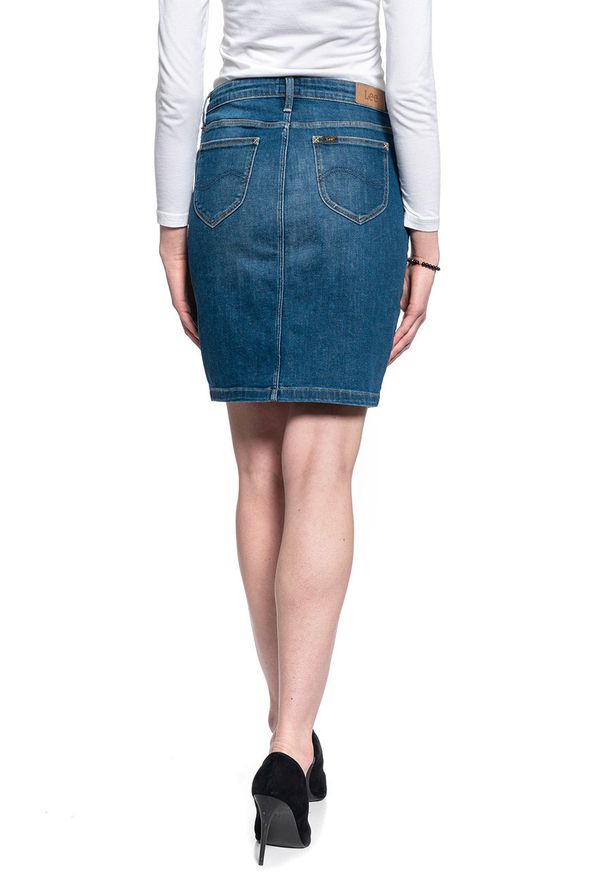 Lee - DAMSKA SPÓDNICA JEANSOWA LEE PENCIL SKIRT L38GQDBE 112108191. Materiał: jeans