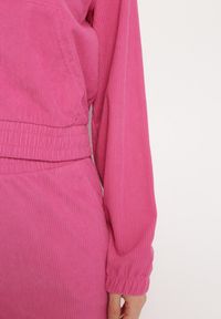 Born2be - Fuksjowy Sztruksowy Komplet Dresowy Bluza z Kapturem i Szerokie Spodnie z Kieszeniami Makeria. Kolor: różowy. Materiał: sztruks, dresówka #2