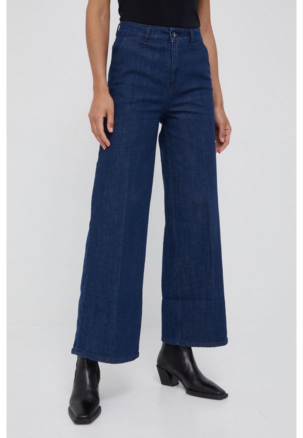 Sisley jeansy damskie high waist. Stan: podwyższony. Kolor: niebieski