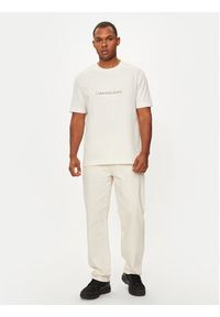 Calvin Klein Jeans T-Shirt J30J326158 Écru Regular Fit. Materiał: bawełna #3