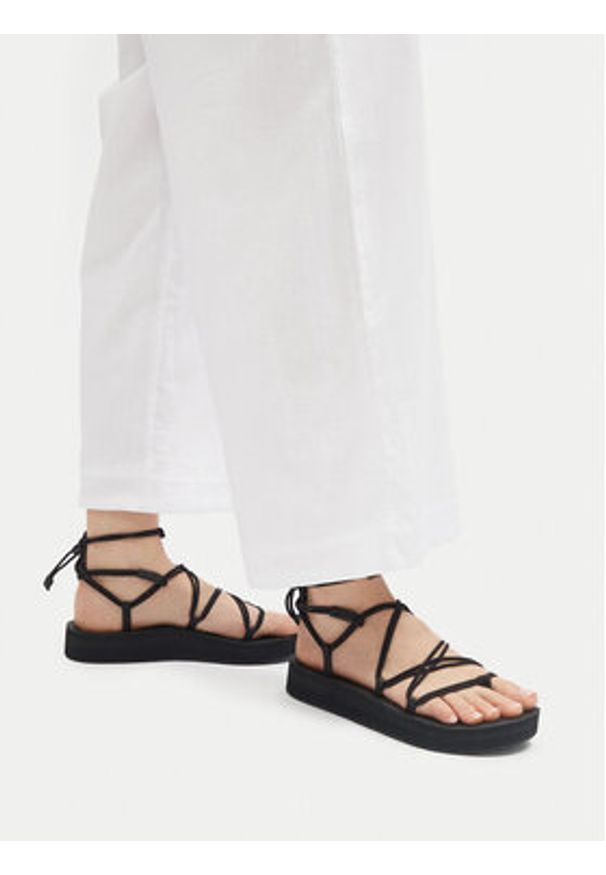 Teva Sandały W Midform Infinity 1127890 Czarny. Kolor: czarny. Materiał: materiał