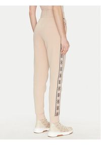 Guess Spodnie dresowe V2YB15 KB3P2 Beżowy Regular Fit. Kolor: beżowy. Materiał: bawełna #5