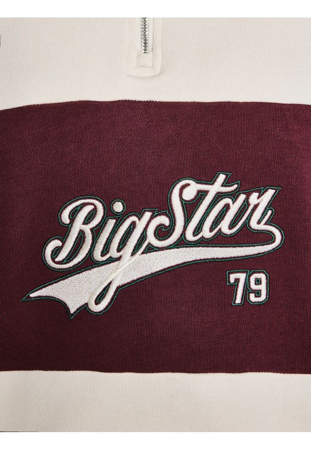 Big-Star - Bluza dziewczęca z krótkim zamkiem kremowa Rossalia 103. Okazja: na spacer, na uczelnię, na co dzień. Kolor: biały. Materiał: dzianina, dresówka. Długość: krótkie. Wzór: aplikacja, haft, ze splotem. Styl: casual