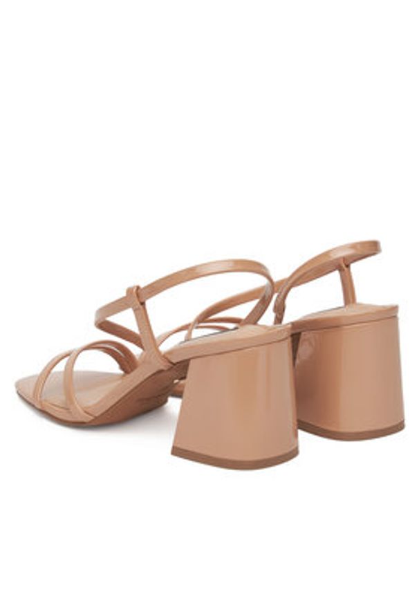 Nine West Sandały WFA2642-1 Beżowy. Kolor: beżowy. Materiał: skóra