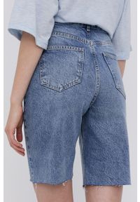 Answear Lab Szorty jeansowe damskie gładkie high waist. Stan: podwyższony. Kolor: niebieski. Materiał: jeans. Wzór: gładki. Styl: wakacyjny