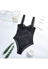 Intica - Body koronkowe na szerokich ramiączkach eleganckie Fede. Kolor: czarny. Materiał: koronka #1