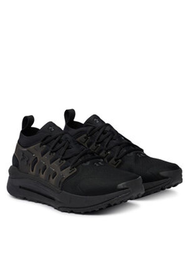 Under Armour Sneakersy UA Phantom X 6007183 008 Czarny. Kolor: czarny. Materiał: materiał