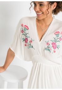 Sukienka tunikowa z haftem bonprix biel wełny. Kolor: biały. Materiał: wełna. Wzór: haft #7