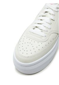 Nike Sneakersy Court Vision Alta DV2176 001 Écru. Materiał: skóra. Model: Nike Court #3