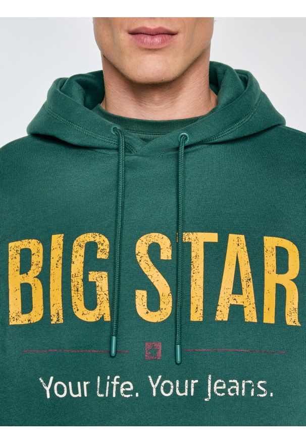 Big-Star - Bluza męska z kapturem z logo BIG STAR zielona Ashlyno 304. Typ kołnierza: kaptur. Kolor: zielony. Materiał: jeans, materiał, dzianina, skóra