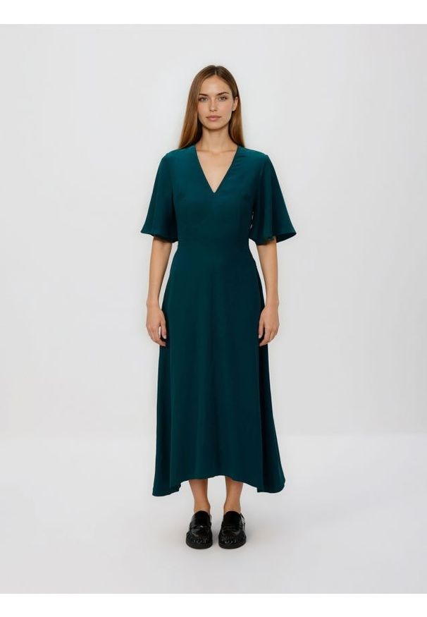 Reserved - Sukienka z lyocellem - niebieski. Kolor: niebieski. Materiał: tkanina